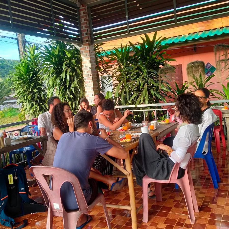 Mada Lanta Mai Keaw Hotel Koh Lanta Bagian luar foto