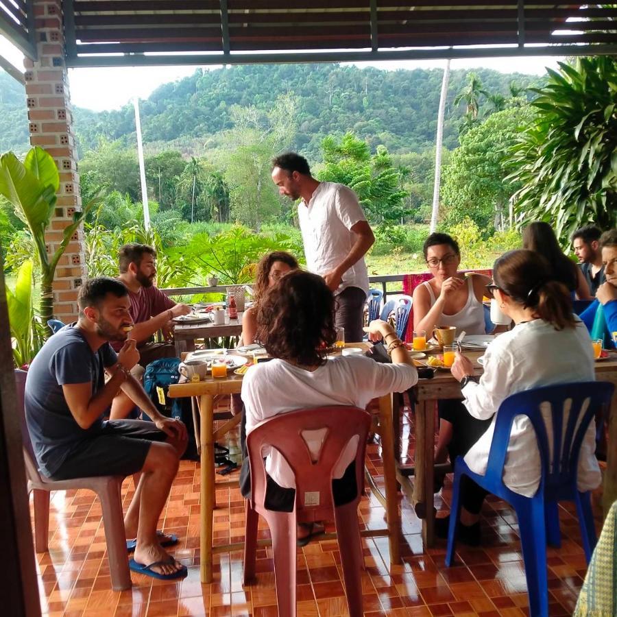 Mada Lanta Mai Keaw Hotel Koh Lanta Bagian luar foto