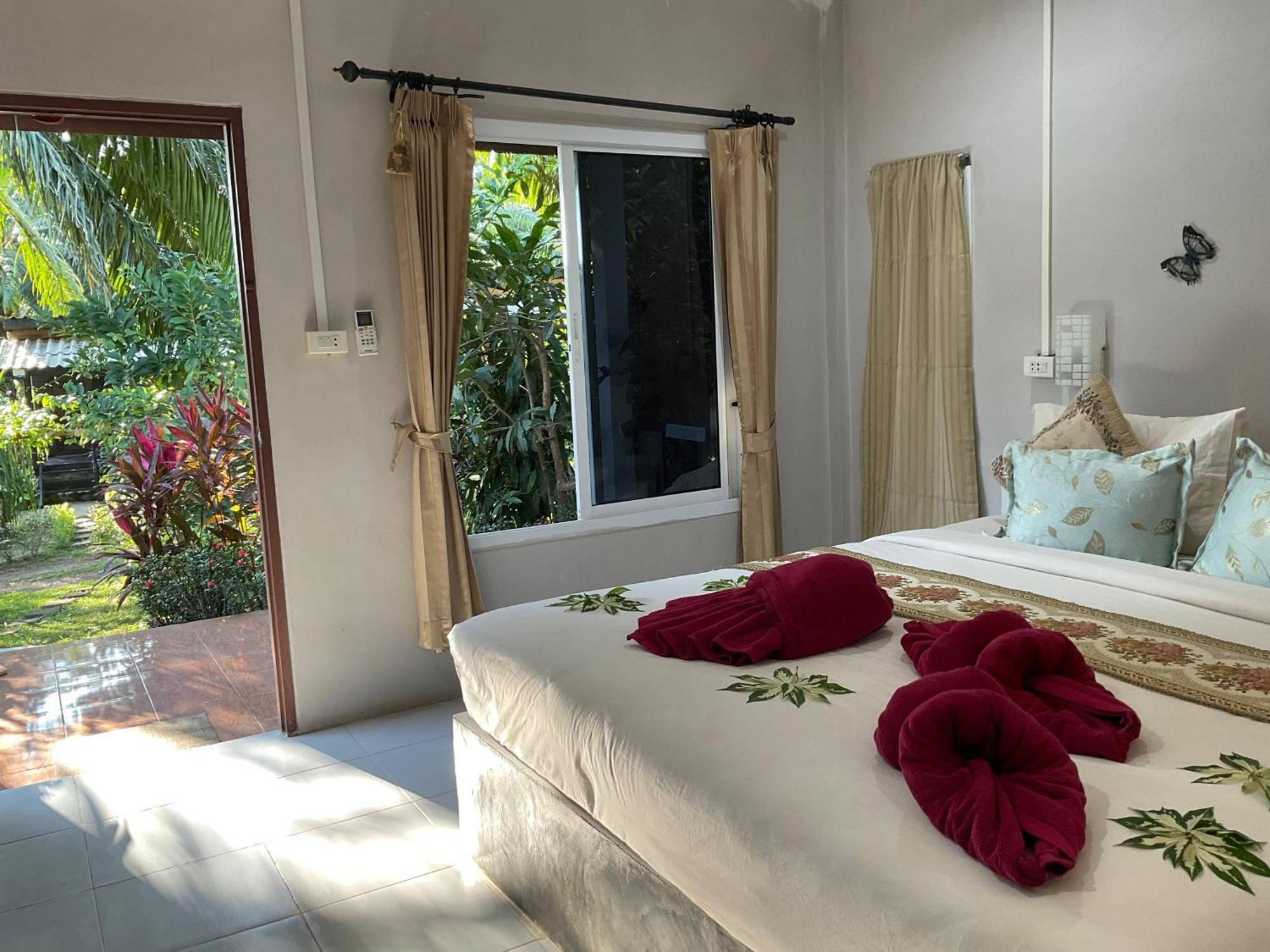 Mada Lanta Mai Keaw Hotel Koh Lanta Bagian luar foto