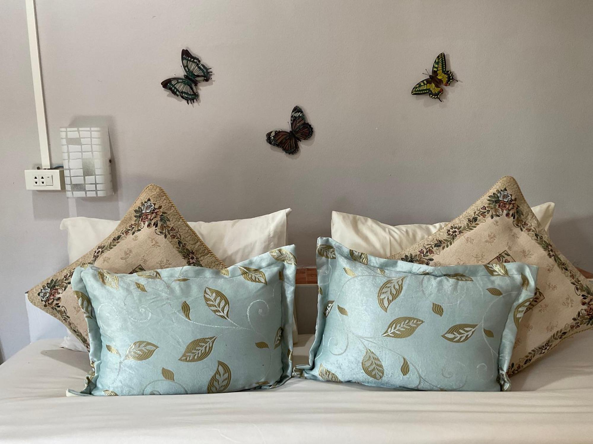 Mada Lanta Mai Keaw Hotel Koh Lanta Bagian luar foto