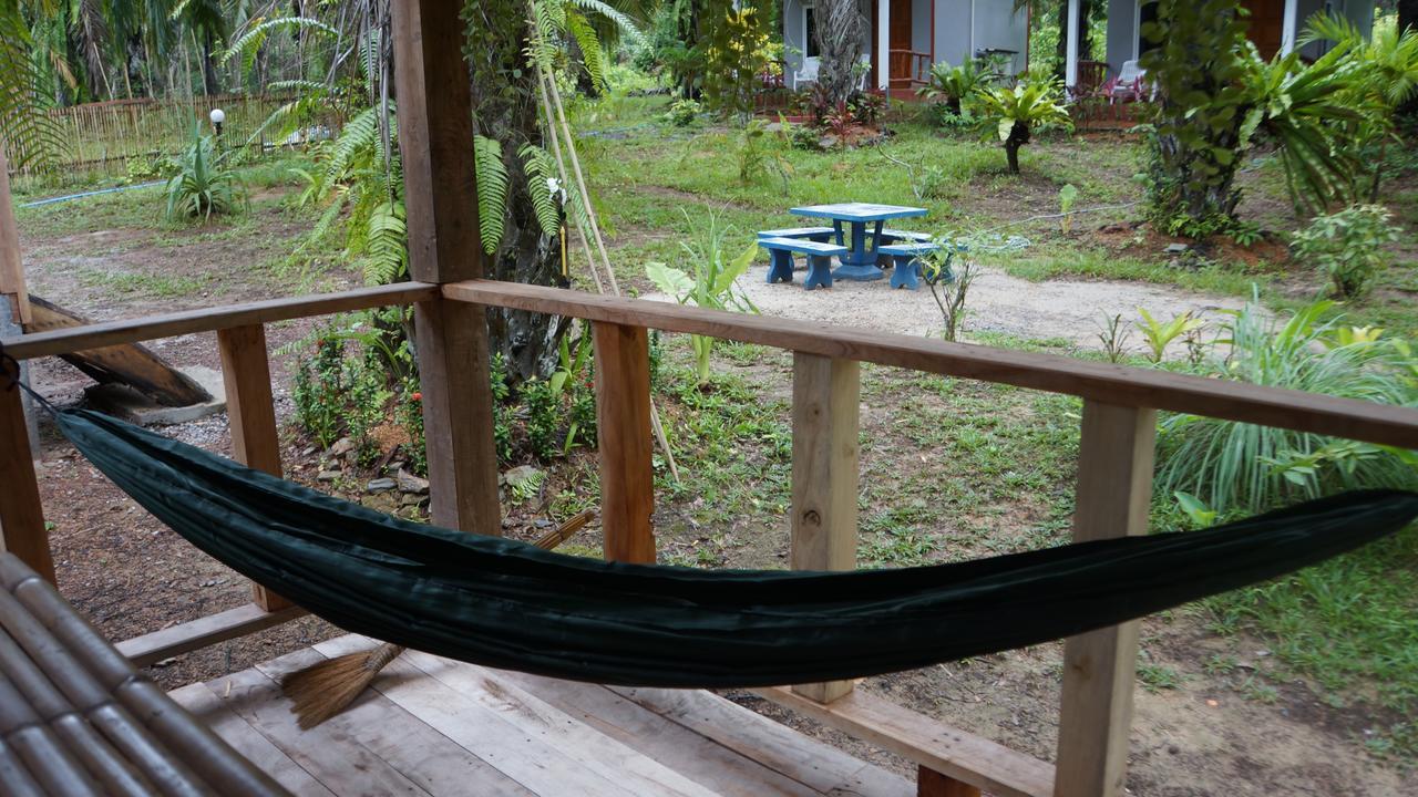 Mada Lanta Mai Keaw Hotel Koh Lanta Bagian luar foto