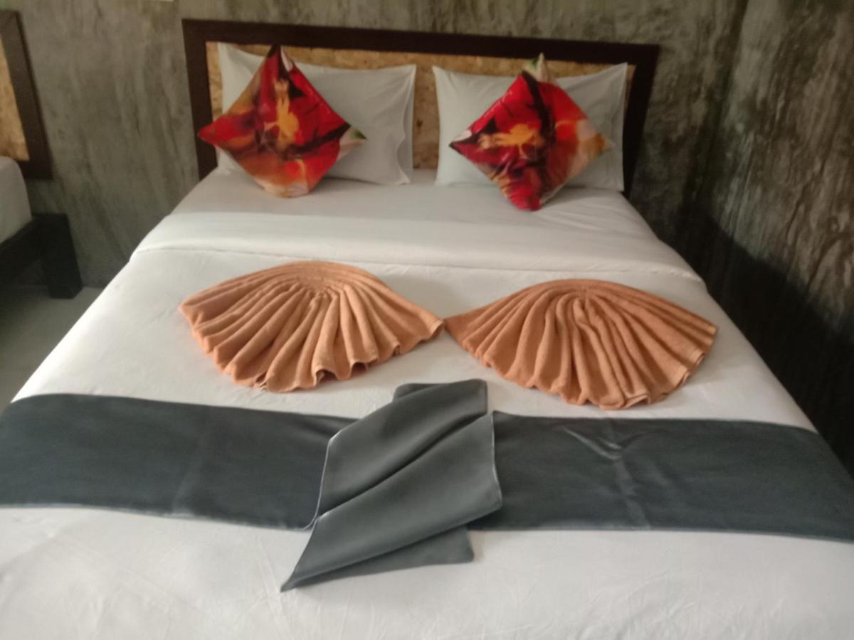 Mada Lanta Mai Keaw Hotel Koh Lanta Bagian luar foto